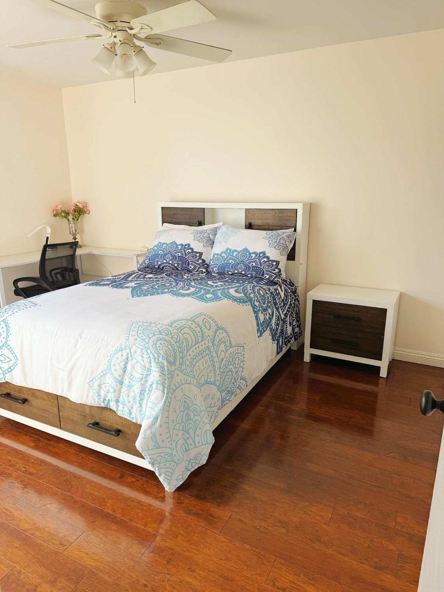 Casa de férias Canyon View 2Br Near Beach Balcony Retreat W Parking