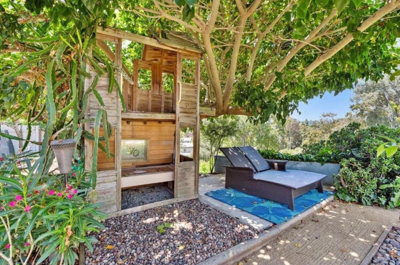 Holiday home Canyon View 2Br Near Beach Balcony Retreat W Parking San Diego