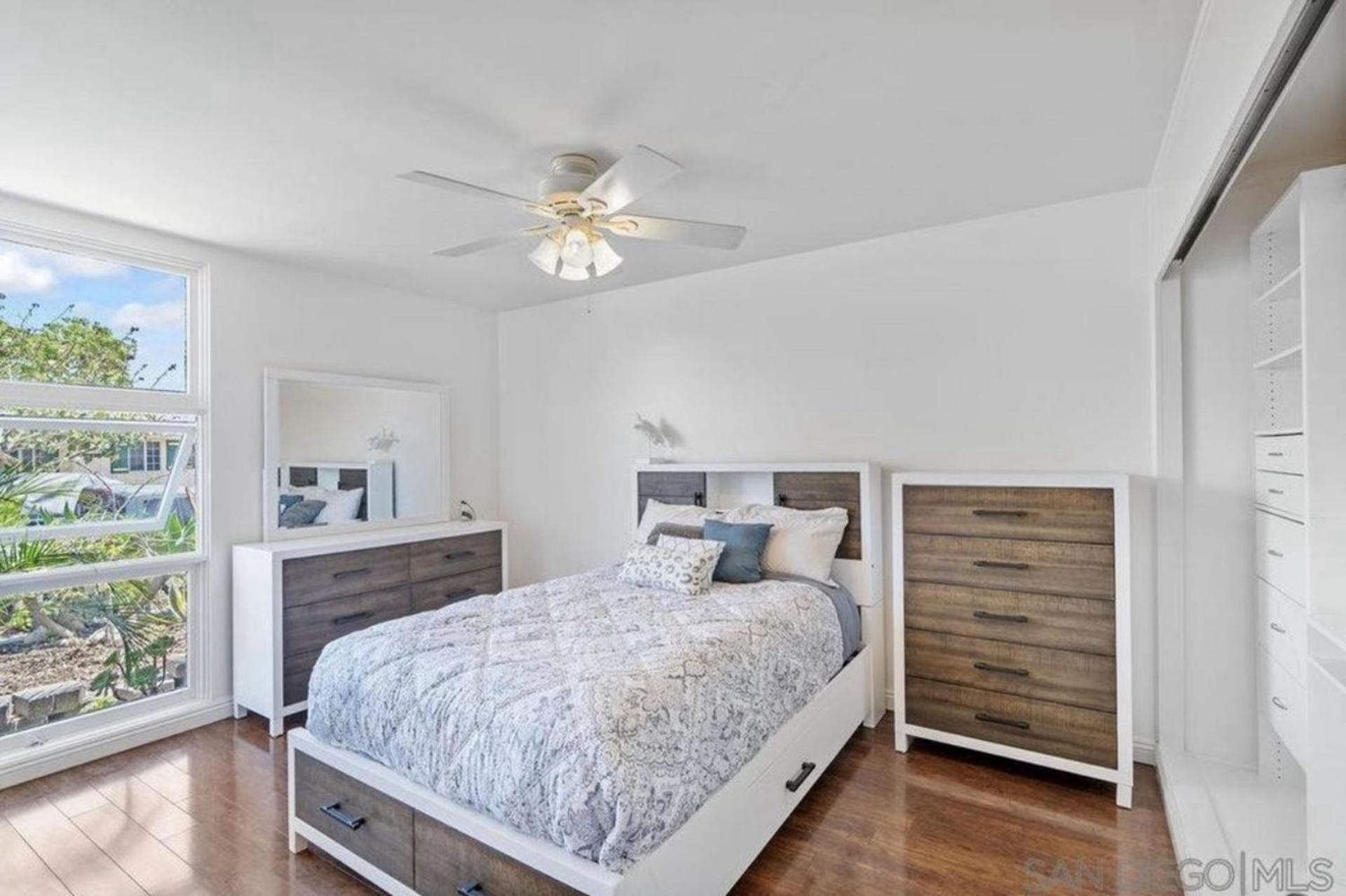 Canyon View 2Br Near Beach Balcony Retreat W Parking